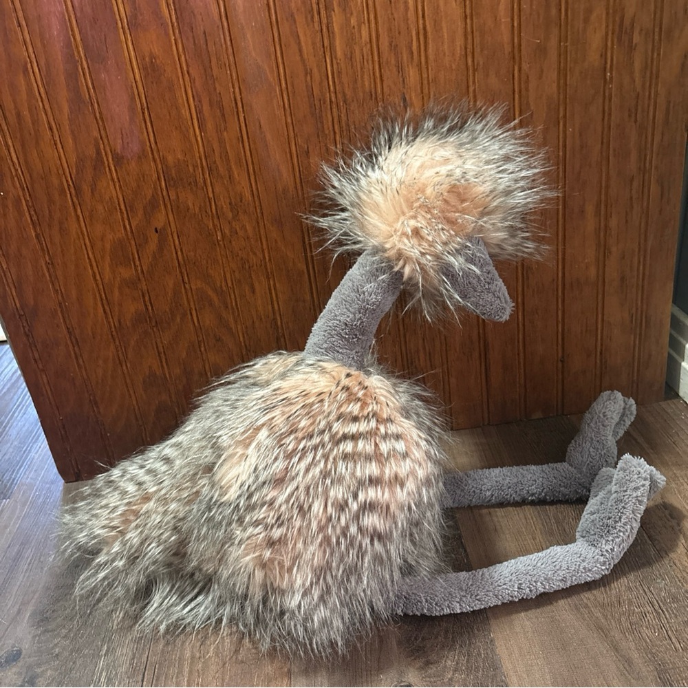 Retired Jellycat Odette Ostrich Plush EUC! - Picture 3 of 10